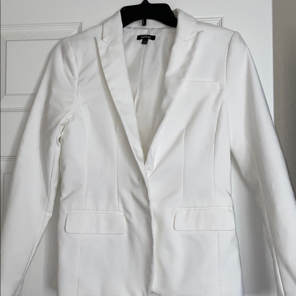 White Apt9 Suit Jacket